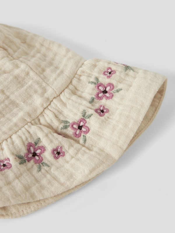 Name It Himmas solhatt almond milk